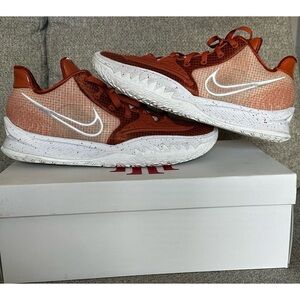 Nike Kyrie Low 4 in Desert Orange and White